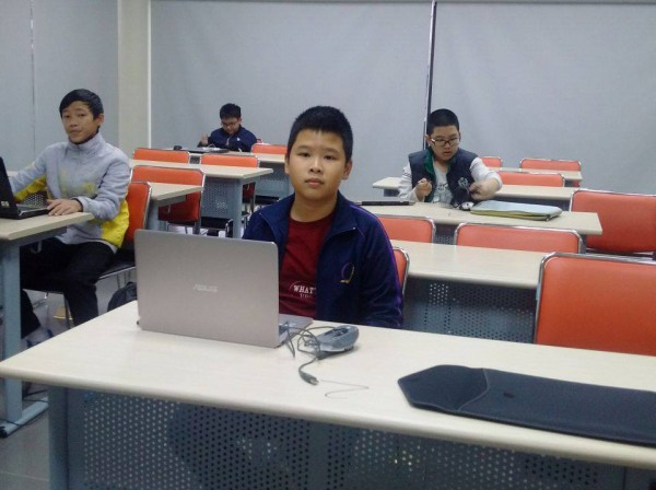 Hour of code, sân chơi lập trình dành cho trẻ em Việt Nam