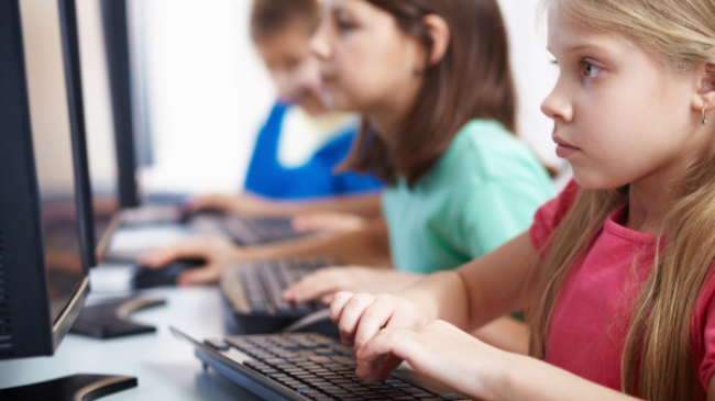 Code Combat giúp rèn luyện tư duy cũng như khả năng lập trình cho trẻ